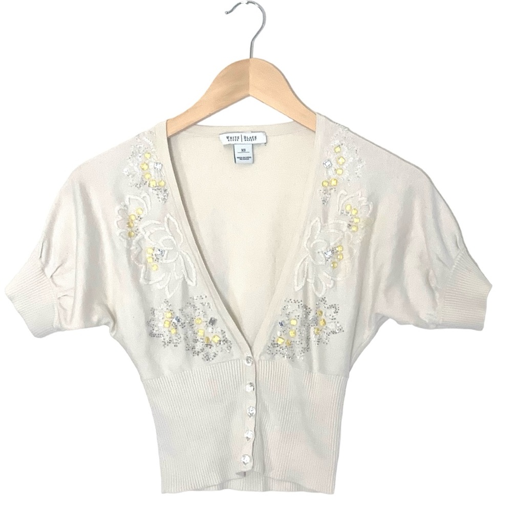 White House Black Market | Cropped cream button front cardigan blouse xs